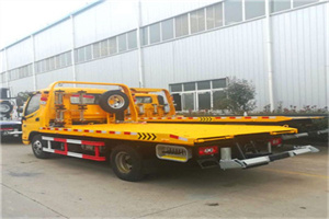 永靖附近拖车救援搭电