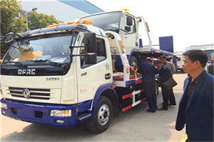 永靖汽车道路救援拖车价格